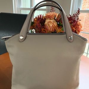 💥💥NWT Michael Kors gray tone Handbag💥💥